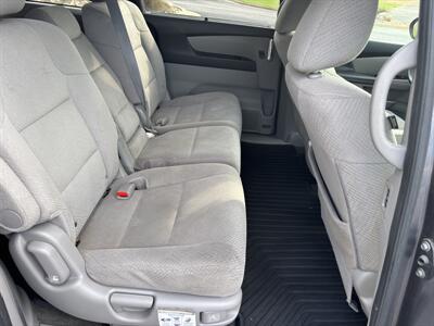 2016 Honda Odyssey SE   - Photo 14 - Forsyth, GA 31029
