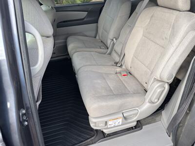 2016 Honda Odyssey SE   - Photo 9 - Forsyth, GA 31029