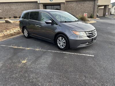 2016 Honda Odyssey SE   - Photo 3 - Forsyth, GA 31029