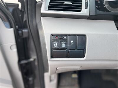 2016 Honda Odyssey SE   - Photo 19 - Forsyth, GA 31029