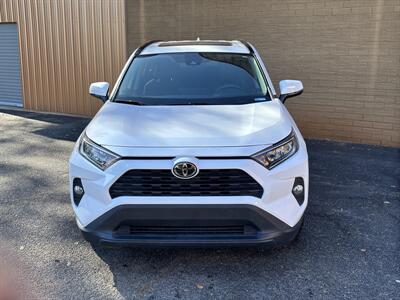 2021 Toyota RAV4 XLE   - Photo 4 - Forsyth, GA 31029