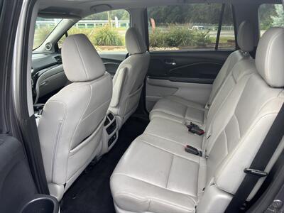 2018 Honda Pilot Touring   - Photo 21 - Forsyth, GA 31029