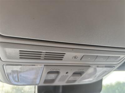 2018 Honda Pilot Touring   - Photo 9 - Forsyth, GA 31029