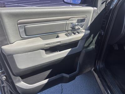 2015 RAM 1500 SLT - Photo 10 - Forsyth, GA 31029