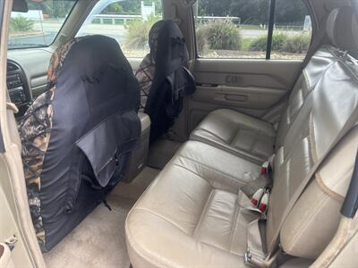 2002 Nissan Pathfinder SE   - Photo 11 - Forsyth, GA 31029