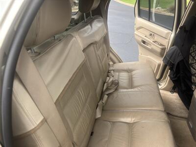 2002 Nissan Pathfinder SE   - Photo 13 - Forsyth, GA 31029
