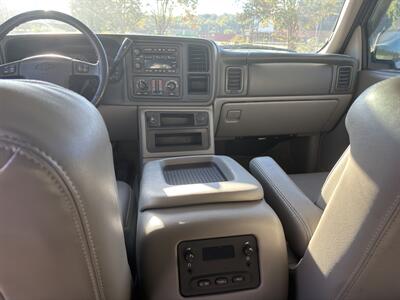 2004 Chevrolet Tahoe   - Photo 9 - Forsyth, GA 31029