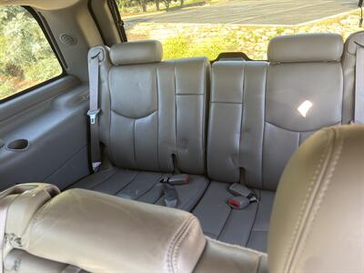 2004 Chevrolet Tahoe   - Photo 8 - Forsyth, GA 31029