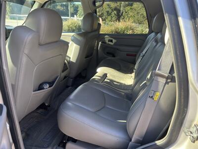 2004 Chevrolet Tahoe   - Photo 15 - Forsyth, GA 31029