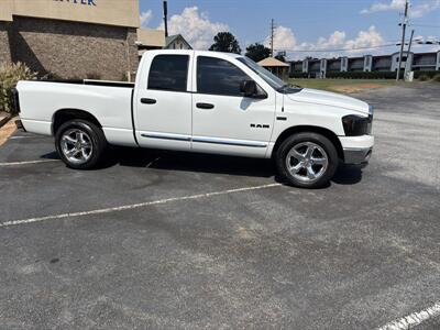 2008 Dodge Ram 1500   - Photo 2 - Forsyth, GA 31029