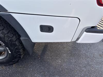 2014 Nissan Titan PRO-4X - Photo 18 - Forsyth, GA 31029