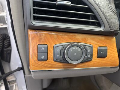 2015 Lincoln MKX - Photo 10 - Forsyth, GA 31029