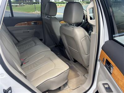 2015 Lincoln MKX - Photo 17 - Forsyth, GA 31029