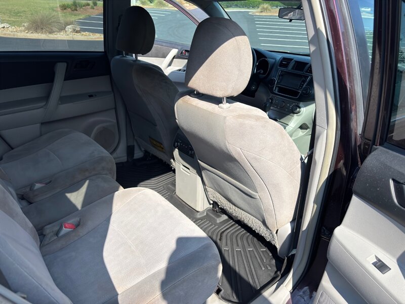 2013 Toyota Highlander Base - Photo 14