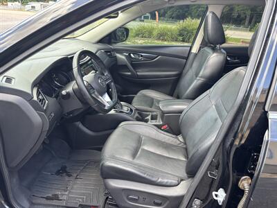 2018 Nissan Rogue SL   - Photo 15 - Forsyth, GA 31029