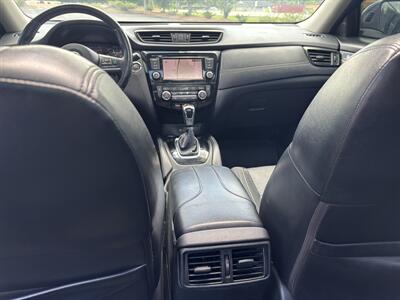 2018 Nissan Rogue SL   - Photo 9 - Forsyth, GA 31029