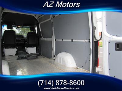 2019 Mercedes-Benz Sprinter 2500 HIGH ROOF 144 W.B.   - Photo 14 - Orange, CA 92867