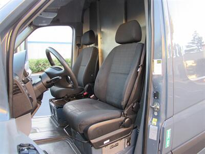 2018 Mercedes-Benz Sprinter Worker 2500 high ceiling   - Photo 16 - Orange, CA 92867