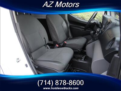 2020 Nissan NV200 S CARGO VAN - Photo 17 - Orange, CA 92867