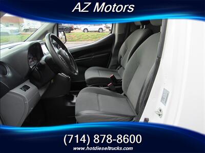 2020 Nissan NV200 S CARGO VAN - Photo 18 - Orange, CA 92867