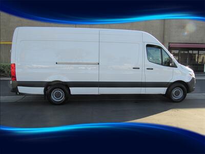 2020 Mercedes-Benz Sprinter 170 .WB 2500 HIGH RF   - Photo 4 - Orange, CA 92867
