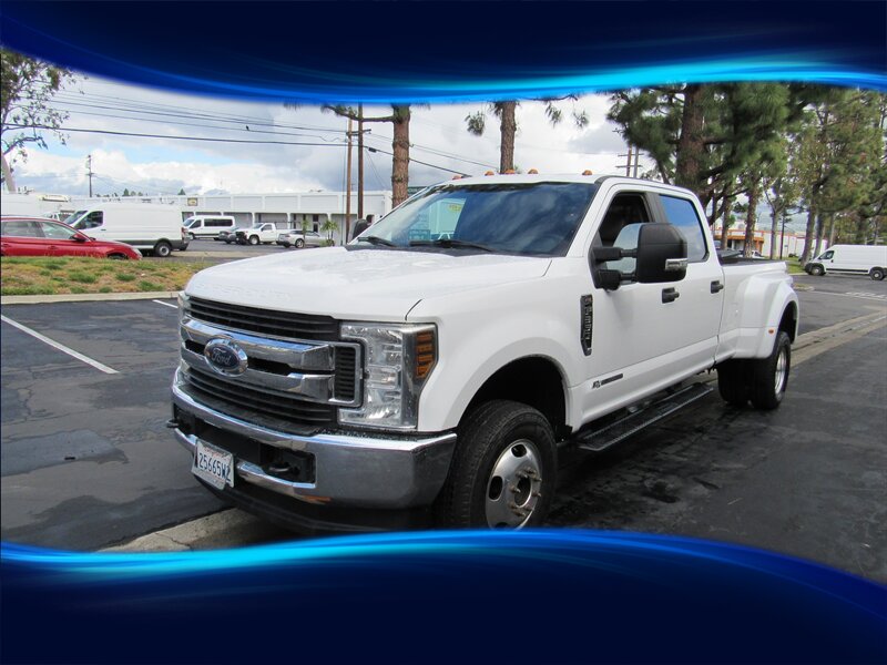 2019 Ford F-350 Super Duty XL CREW DRW 4WD   - Photo 1 - Orange, CA 92867