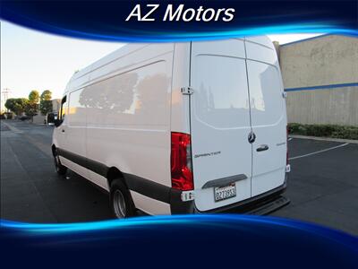 2022 Mercedes-Benz Sprinter DRW 3500XD - Photo 7 - Orange, CA 92867