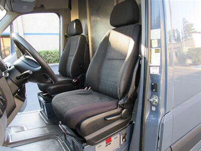 2018 Mercedes-Benz Sprinter Worker 2500 high ceiling   - Photo 16 - Orange, CA 92867