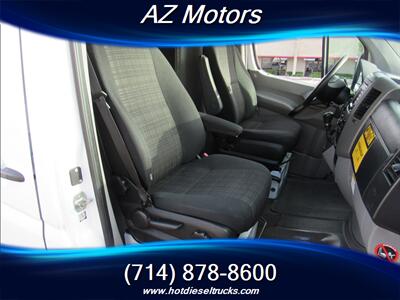 2017 Mercedes-Benz Sprinter Worker 2500 STANDARD   - Photo 17 - Orange, CA 92867