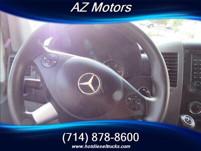 2017 Mercedes-Benz Sprinter Worker 2500 STANDARD   - Photo 27 - Orange, CA 92867