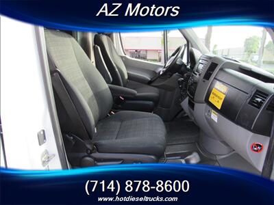 2017 Mercedes-Benz Sprinter Worker 2500 STANDARD   - Photo 16 - Orange, CA 92867