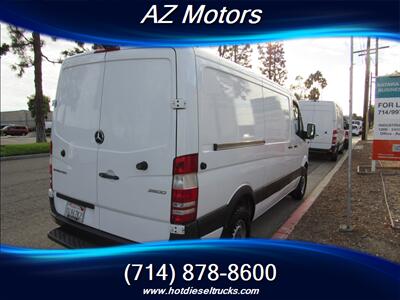 2017 Mercedes-Benz Sprinter Worker 2500 STANDARD   - Photo 5 - Orange, CA 92867