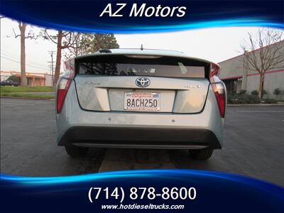 2017 Toyota Prius Two HB   - Photo 8 - Orange, CA 92867