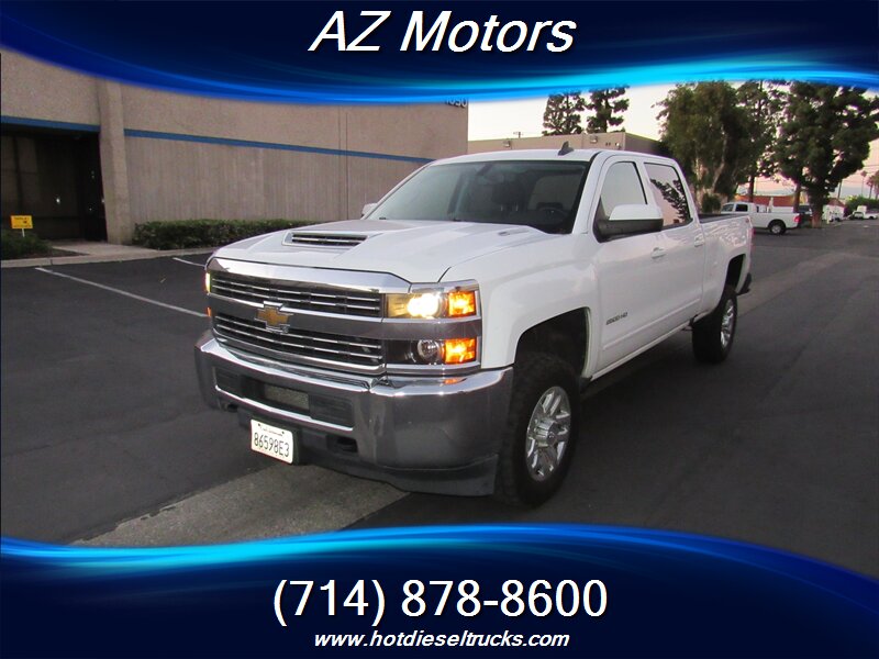 2018 Chevrolet Silverado 2500HD LT CREW CAB DIESEL 4WD   - Photo 1 - Orange, CA 92867