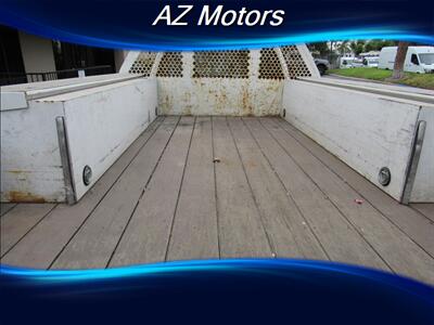 2015 Chevrolet Silverado 3500HD CC Work Truck UTILITY BED   - Photo 13 - Orange, CA 92867