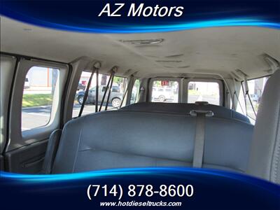 2009 Ford E-350 SD XLT 8 PASS   - Photo 22 - Orange, CA 92867