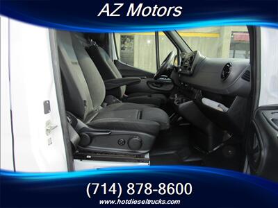 2022 Mercedes-Benz Sprinter 2500 - Photo 16 - Orange, CA 92867