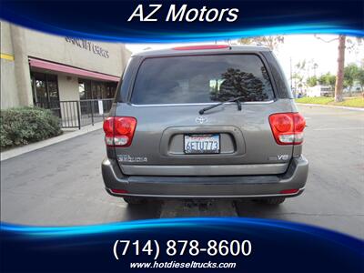 2006 Toyota Sequoia SR5   - Photo 6 - Orange, CA 92867