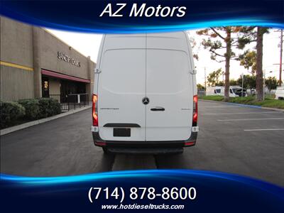 2022 Mercedes-Benz Sprinter CARGO VAN 2500 170 WB H/ROOF   - Photo 6 - Orange, CA 92867