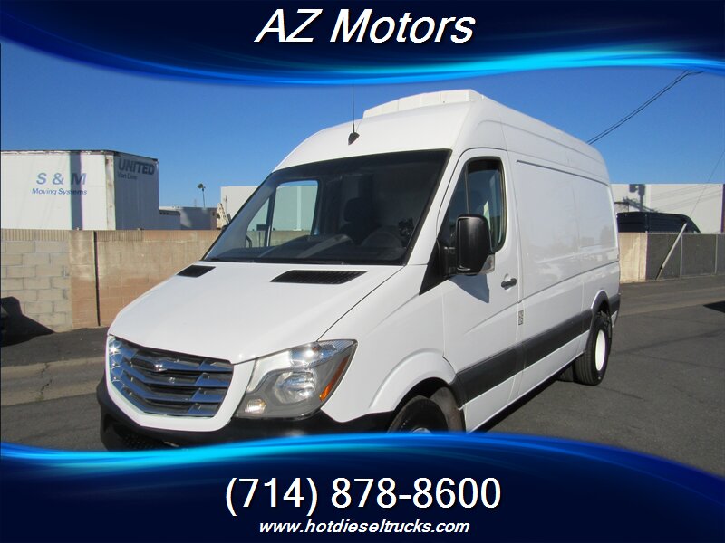 2016 Freightliner 144 WB Sprinter DRW Reefer van 3500   - Photo 1 - Orange, CA 92867