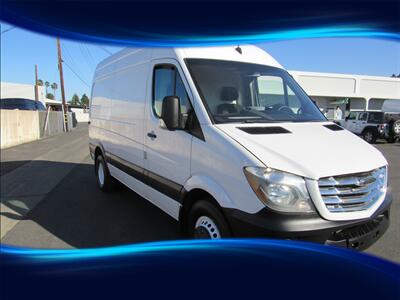 2016 Freightliner 144 WB Sprinter DRW Reefer van 3500   - Photo 3 - Orange, CA 92867