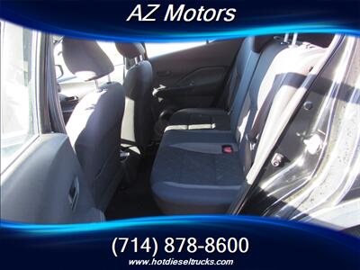 2019 Nissan Kicks S HB 4 DOOR - Photo 9 - Orange, CA 92867