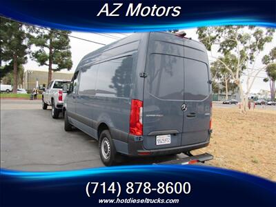 2019 Mercedes-Benz Sprinter 144 2500 HIGH ROOF   - Photo 10 - Orange, CA 92867