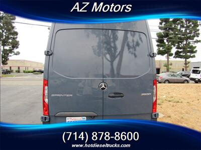 2019 Mercedes-Benz Sprinter 144 2500 HIGH ROOF   - Photo 11 - Orange, CA 92867