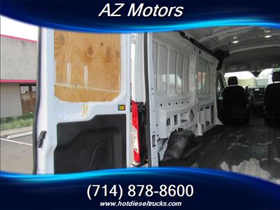 2022 Ford Transit 250   - Photo 12 - Orange, CA 92867