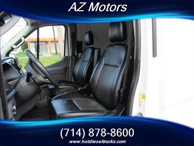 2022 Ford Transit 250   - Photo 20 - Orange, CA 92867