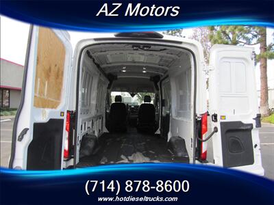 2022 Ford Transit 250   - Photo 11 - Orange, CA 92867