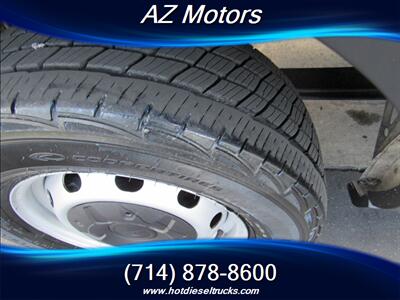 2022 Ford Transit 250   - Photo 14 - Orange, CA 92867