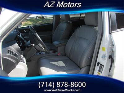2010 Toyota Highlander Limited   - Photo 18 - Orange, CA 92867