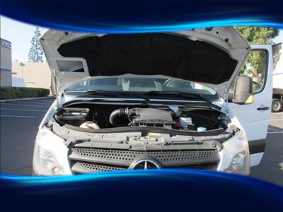 2017 Mercedes-Benz Sprinter Worker 2500 STANDARD 144   - Photo 23 - Orange, CA 92867